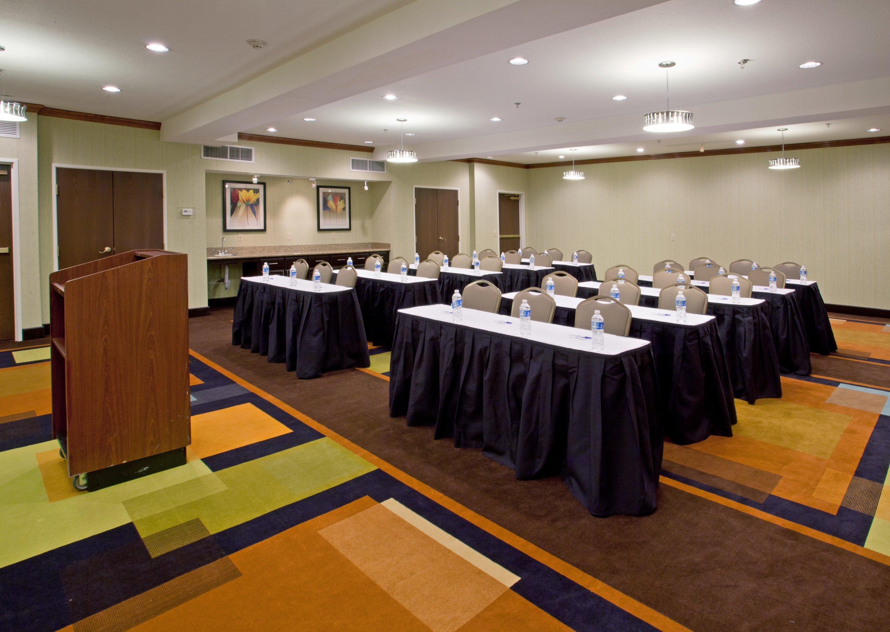 Holiday Inn Express Arlington Interstate 20 Parks Mall By Ihg Exterior foto